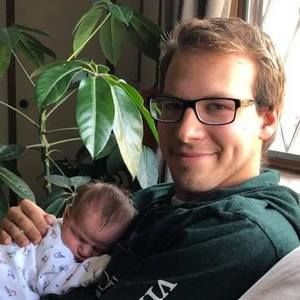 Meet your Posher, Adam